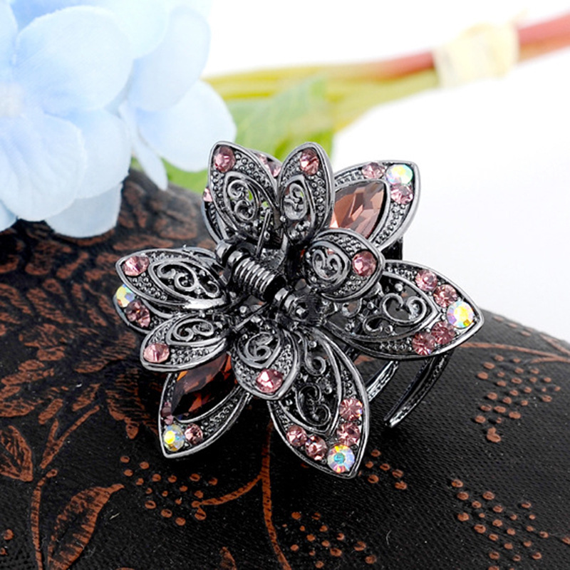 European and American Hair Accessories Women&#039;s Hair Accessories Grip Crystal Flower Hollow-out Middle Grip Barrettes Retro Gun Black Alloy Headwear