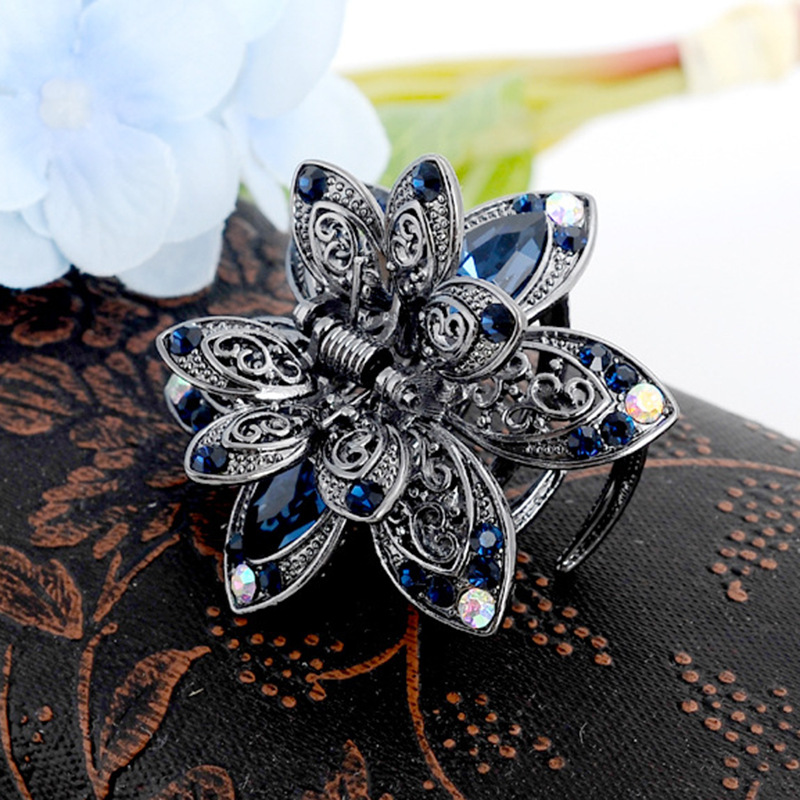European and American Hair Accessories Women&#039;s Hair Accessories Grip Crystal Flower Hollow-out Middle Grip Barrettes Retro Gun Black Alloy Headwear
