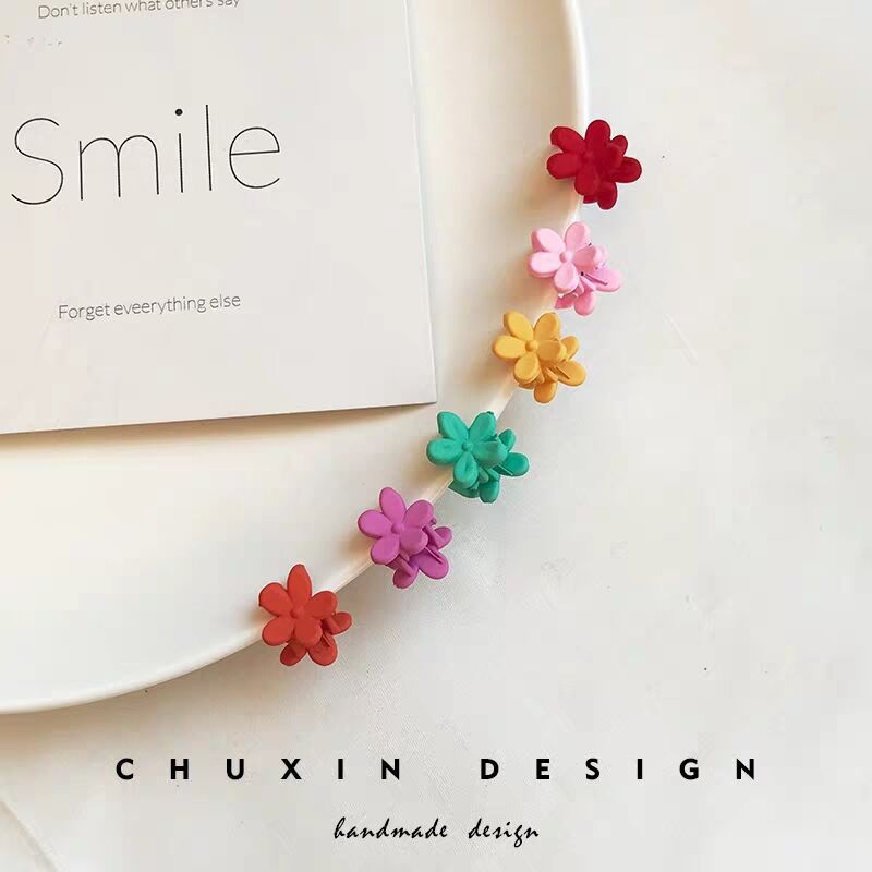 Small Daisy web celebrity hyun small hairpin Korean children hair accessories frosted flowers girls baby grip hairpin