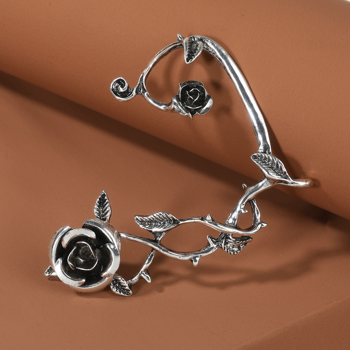Europe and America Cross Border Metallic Earrings High-Grade Retro Devil Fairy Wings Geometric Personalized Sweet Cool Ear Clip