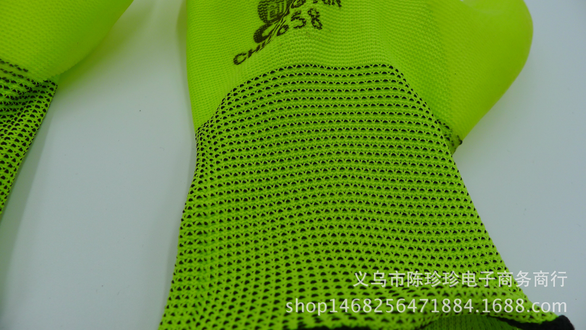 Manufacturer&#039;s direct selling crepe imported adhesive fluorescent green yarn 13 needle PVC half nylon gloves