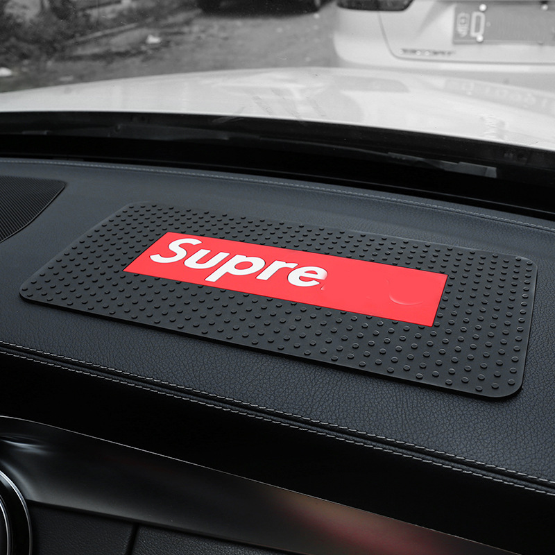 Fashion Cool Creative Car Silicone Non-Slip Mat Car Practical Mobile Phone High Temperature Resistant Storage Pad Gift