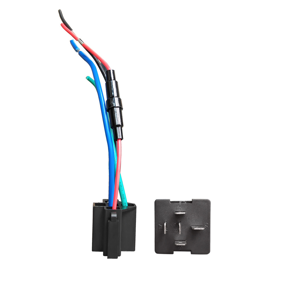 Patent Product International Version GPS Locator Relay Type Tracker Miniature Anti-Theft Device Cj720 Free Platform Fee
