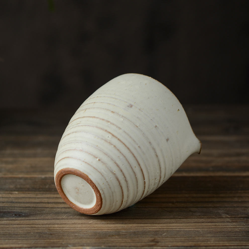 Powder Pitcher Gracked Glaze Can Support Flap Wing Coarse Pottery Male Cup Grass Wood Gray Glaze Powder Blowing Fair Cup