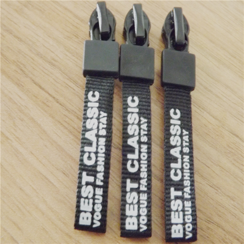 5# Clothing Zipper Head Metal Zipper Slider Ribbon Injection Molding Bolt Pull Tab Environmental Protection Accessories Pull Head Customized Opening Mold 5# Clothing Zipper Head Metal Zipper Slider Ribbon Injection Molding Bolt Pull Tab Environmental Protection Accessories Pull Head Customized Opening Mold