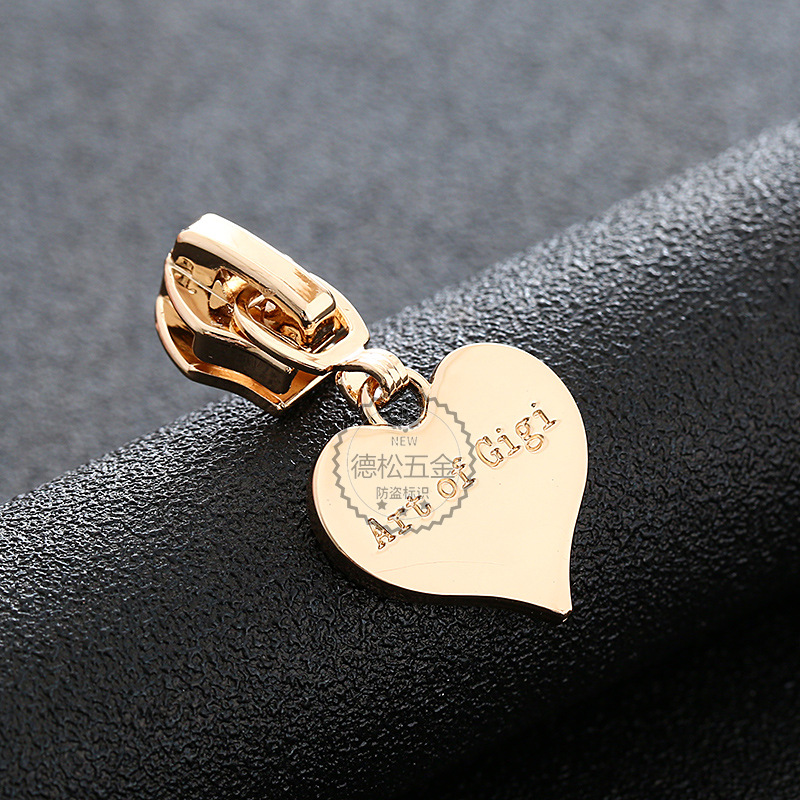 Zipper Head Supply Manufacturers Come to Picture Logo Custom Alloy Metal Styles Diverse Clothing Packaging Bag Zipper Pull Tab