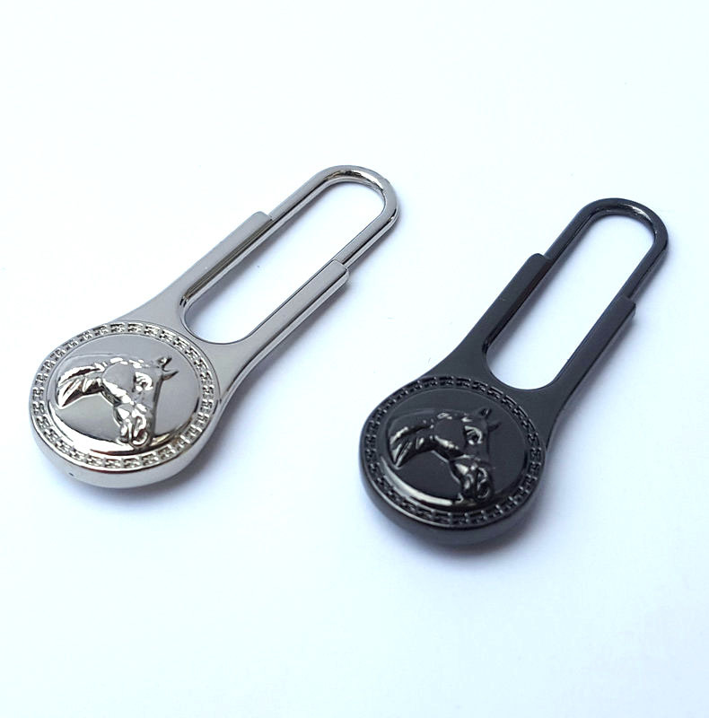 Zipper Head Supply Manufacturers Come to Picture Logo Custom Alloy Metal Styles Diverse Clothing Packaging Bag Zipper Pull Tab