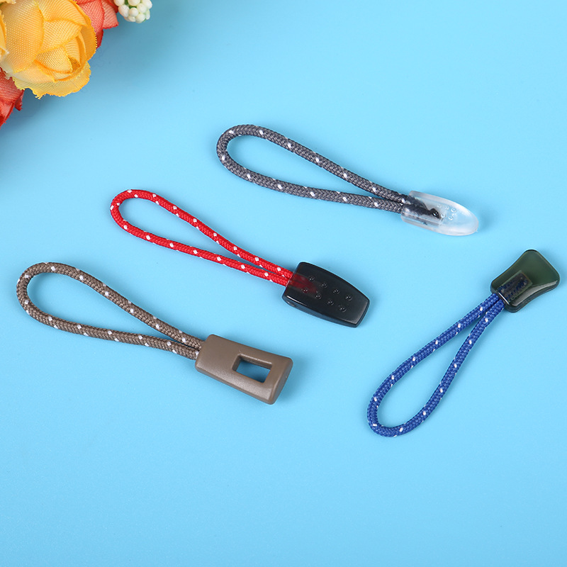 Zipper Head Factory Direct Sales Injection Pull Head New Reflective Pull Tail Reflective Pull Tab Mold Opening Multi-Color Optional Customization Zipper Head Factory Direct Sales Injection Pull Head New Reflective Pull Tail Reflective Pull Tab Mold Opening Multi-Color Optional Customization