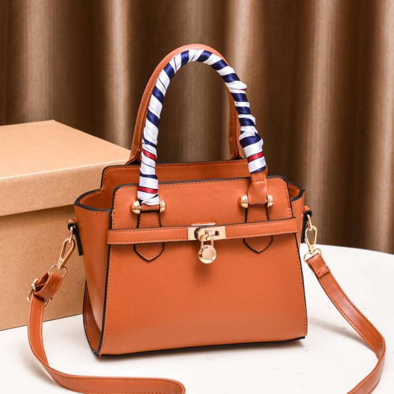 Lady Shoulder Bag New Modern Minimalist Solid Package Schoolgirl Bag Ladies Handbag Fashion Bag Currently Available Wholesale