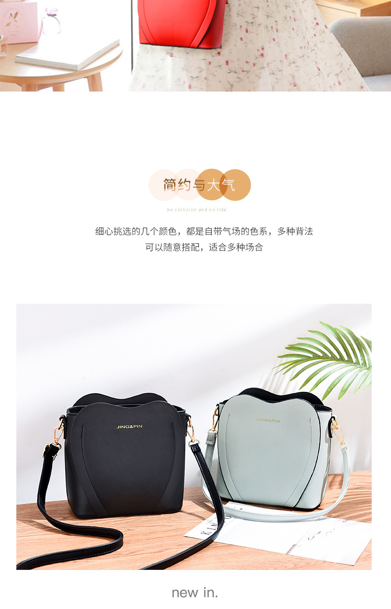 Factory Direct Sales New Fashion Bag Schoolgirl Bag Women's Handbag Shoulder Bag New Quality Stall Bag