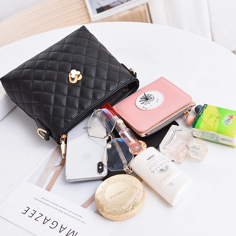 Factory 2020 New Fashion Bag Schoolgirl Bag Women&#039;s Cross-Body Bag Shoulder Bag High Quality Mixed Batch Bag