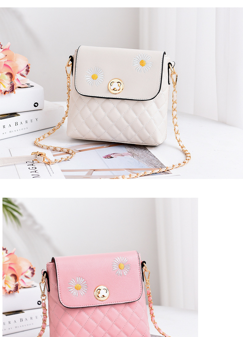 Factory 2020 New Fashion Bag Schoolgirl Bag Women's Cross-Body Bag Shoulder Bag High Quality Mixed Batch Bag