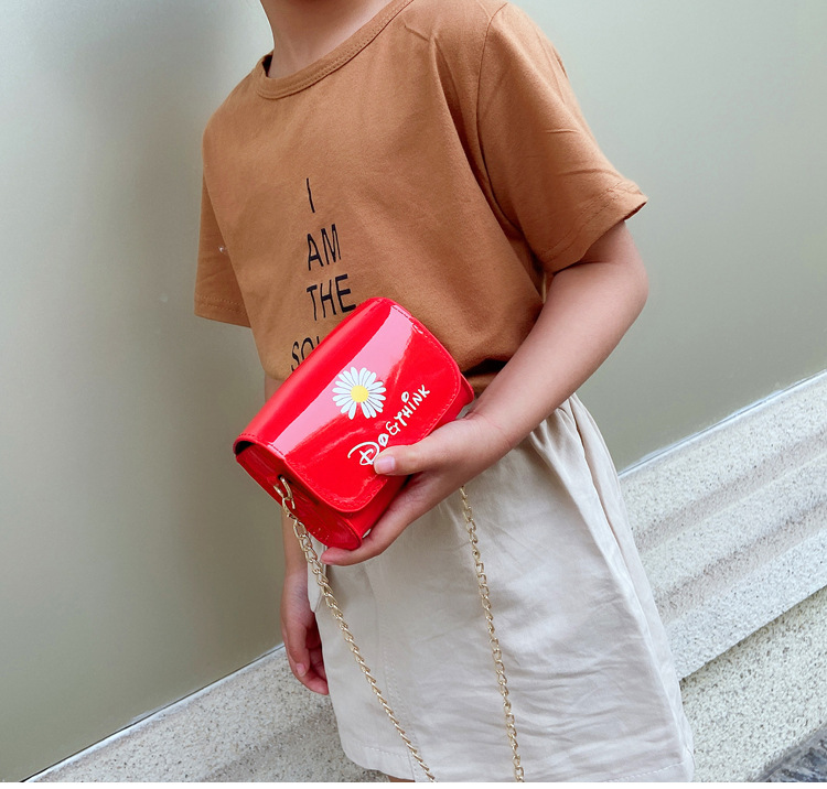 Children's Bags Mini Chain Shoulder Bag Cartoon Bag Graceful Mori Daisy Flower Small Square Bag Children's Bags Mini Chain Shoulder Bag Cartoon Bag Graceful Mori Daisy Flower Small Square Bag