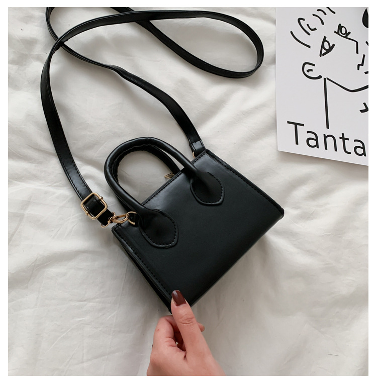 Summer Popular Bag 2020 New Trendy Korean Women Bag Mini Shoulder Crossbody Ins All-Matching Western Style Small Square Bag Summer Popular Bag 2020 New Trendy Korean Women Bag Mini Shoulder Crossbody Ins All-Matching Western Style Small Square Bag