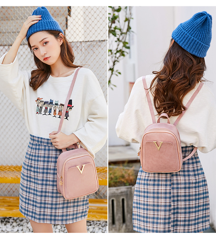 Small Bookbag 2021 Korean Women Bag Street Trendy Small Backpack Handbag Shoulder Messenger Bag Pu Oily Leather Small Bag Small Bookbag 2021 Korean Women Bag Street Trendy Small Backpack Handbag Shoulder Messenger Bag Pu Oily Leather Small Bag