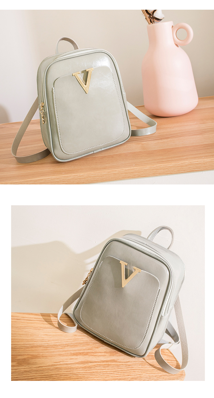 Small Bookbag 2021 Korean Women Bag Street Trendy Small Backpack Handbag Shoulder Messenger Bag Pu Oily Leather Small Bag Small Bookbag 2021 Korean Women Bag Street Trendy Small Backpack Handbag Shoulder Messenger Bag Pu Oily Leather Small Bag