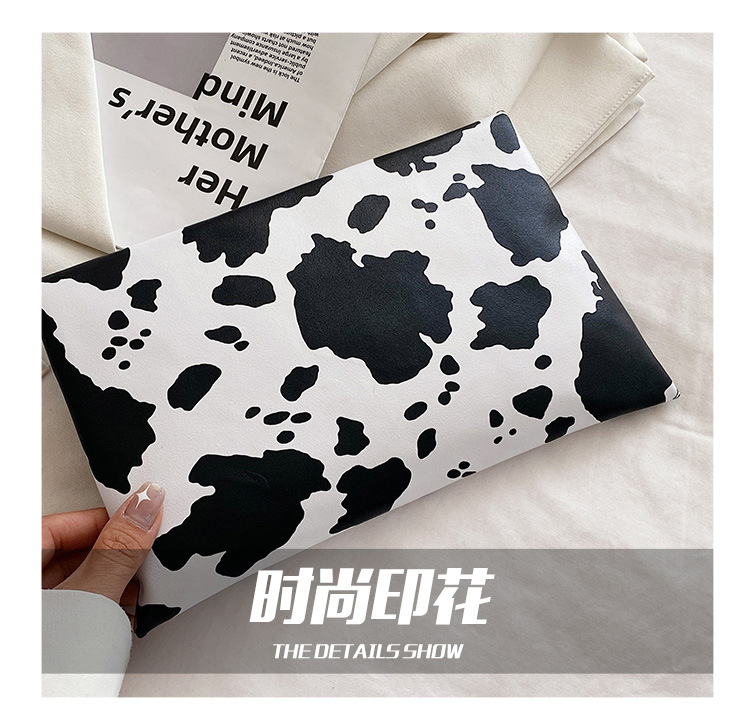 2021 Clutch Clutch Bag Cows Pattern European and American Fashion Minimalist Clutch Bag 2021 Summer Cool Women Envelope Women Bag