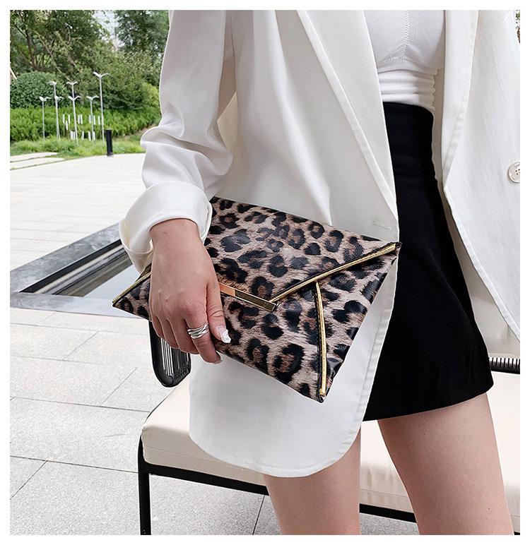 2021 Clutch Clutch Bag Cows Pattern European and American Fashion Minimalist Clutch Bag 2021 Summer Cool Women Envelope Women Bag