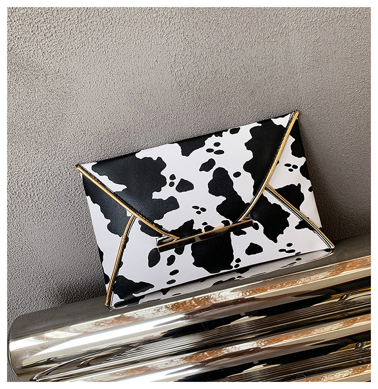 2021 Clutch Clutch Bag Cows Pattern European and American Fashion Minimalist Clutch Bag 2021 Summer Cool Women Envelope Women Bag