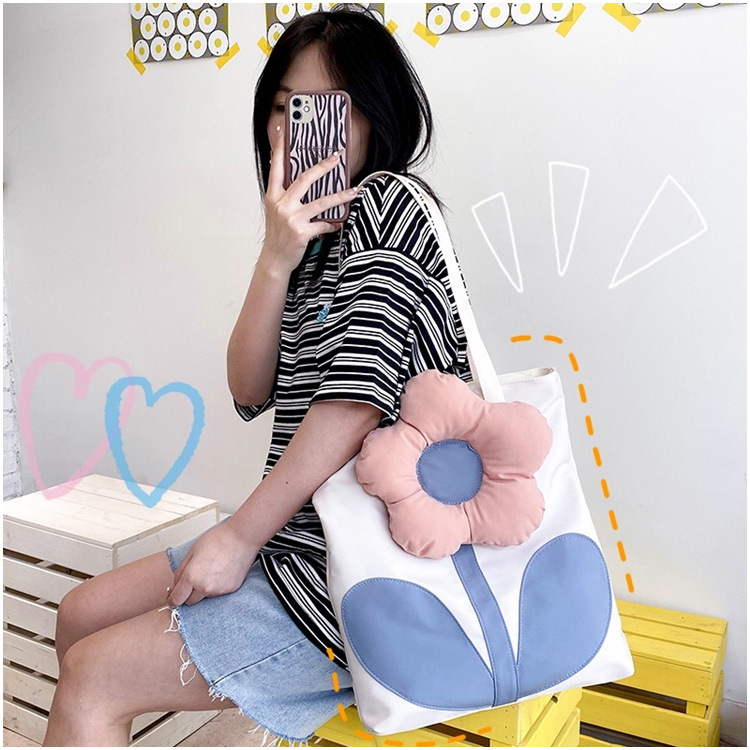 Spot Goods 2021 Summer Trendy New Personalized All-Match Flowers Korean Women Bag Large Capacity Shoulder Bag Factory Direct Sales