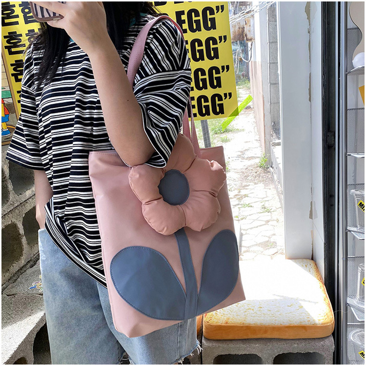 Spot Goods 2021 Summer Trendy New Personalized All-Match Flowers Korean Women Bag Large Capacity Shoulder Bag Factory Direct Sales