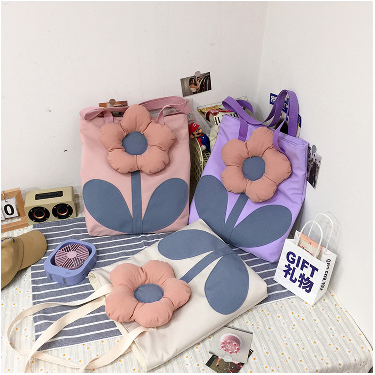 Spot Goods 2021 Summer Trendy New Personalized All-Match Flowers Korean Women Bag Large Capacity Shoulder Bag Factory Direct Sales