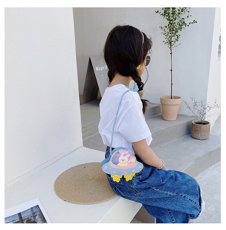 Korean Style 2021 Summer New Children's Bags Candy Color Pu Shoulder Crossbody Cartoon Small Spaceship Accessory Bag Coin Purse Korean Style 2021 Summer New Children's Bags Candy Color Pu Shoulder Crossbody Cartoon Small Spaceship Accessory Bag Coin Purse