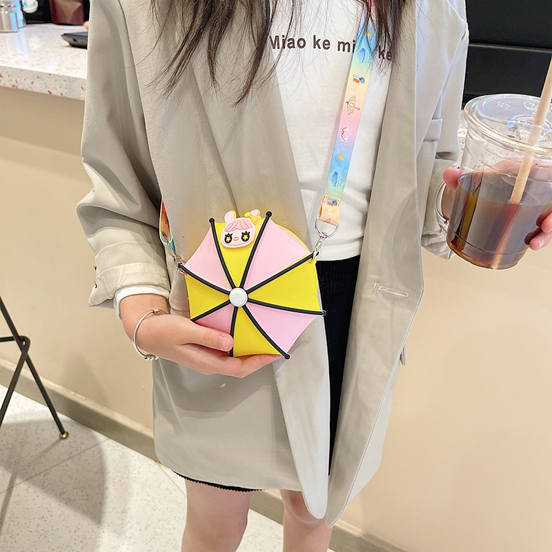 Umbrella Stitching Children Coin Purse 2021 Autumn and Winter New Color Silicone Baby New Year Gift Decoration Bag Wholesale