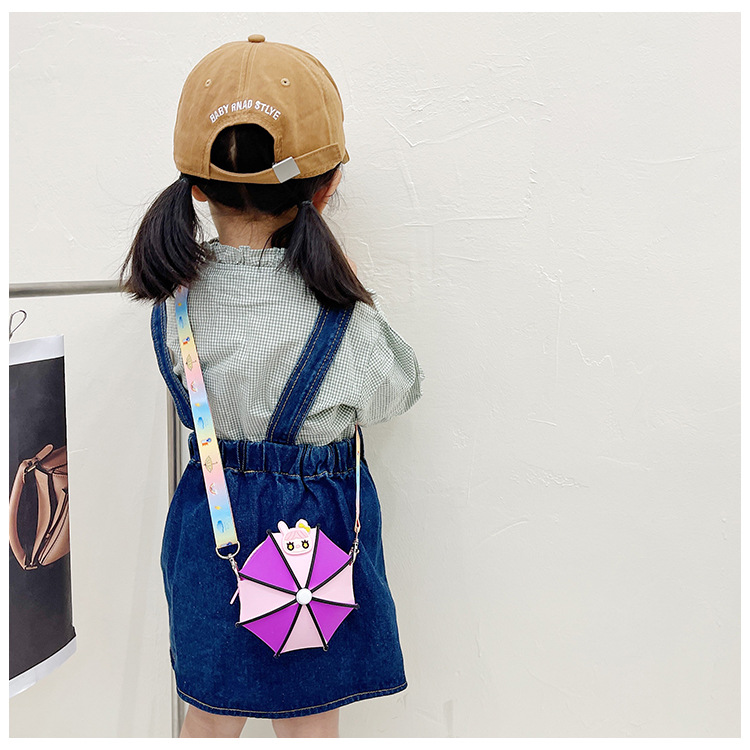 Umbrella Stitching Children Coin Purse 2021 Autumn and Winter New Color Silicone Baby New Year Gift Decoration Bag Wholesale Umbrella Stitching Children Coin Purse 2021 Autumn and Winter New Color Silicone Baby New Year Gift Decoration Bag Wholesale