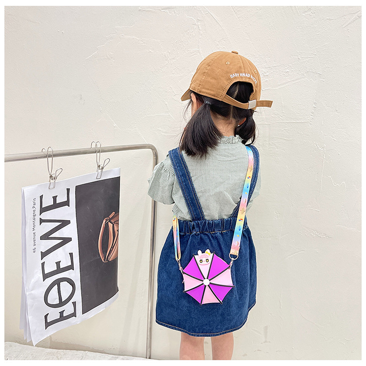 Umbrella Stitching Children Coin Purse 2021 Autumn and Winter New Color Silicone Baby New Year Gift Decoration Bag Wholesale Umbrella Stitching Children Coin Purse 2021 Autumn and Winter New Color Silicone Baby New Year Gift Decoration Bag Wholesale