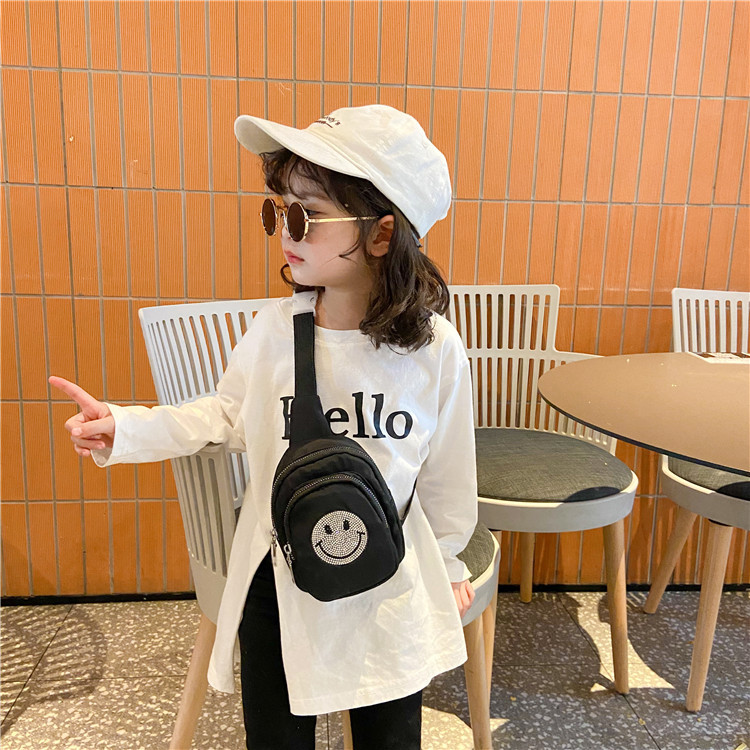 2021 Summer New Children's Bags Oxford Cloth Diamond Smiley Face Slanted Chest Bag Boys and Girls Fashion Shoulder Coin Purse 2021 Summer New Children's Bags Oxford Cloth Diamond Smiley Face Slanted Chest Bag Boys and Girls Fashion Shoulder Coin Purse