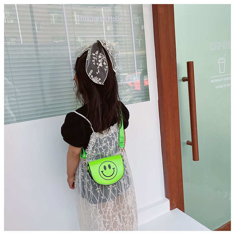Customized 2021 Summer New Children's Bags Candy Color Pu Shoulder Girls' Coin Purse Cute Smiley Face Crossbody Coin Purse