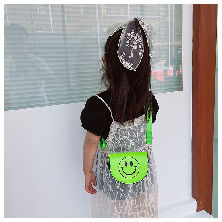 Customized 2021 Summer New Children's Bags Candy Color Pu Shoulder Girls' Coin Purse Cute Smiley Face Crossbody Coin Purse