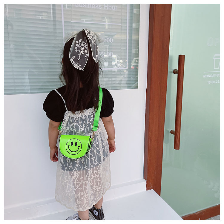 Customized 2021 Summer New Children's Bags Candy Color Pu Shoulder Girls' Coin Purse Cute Smiley Face Crossbody Coin Purse