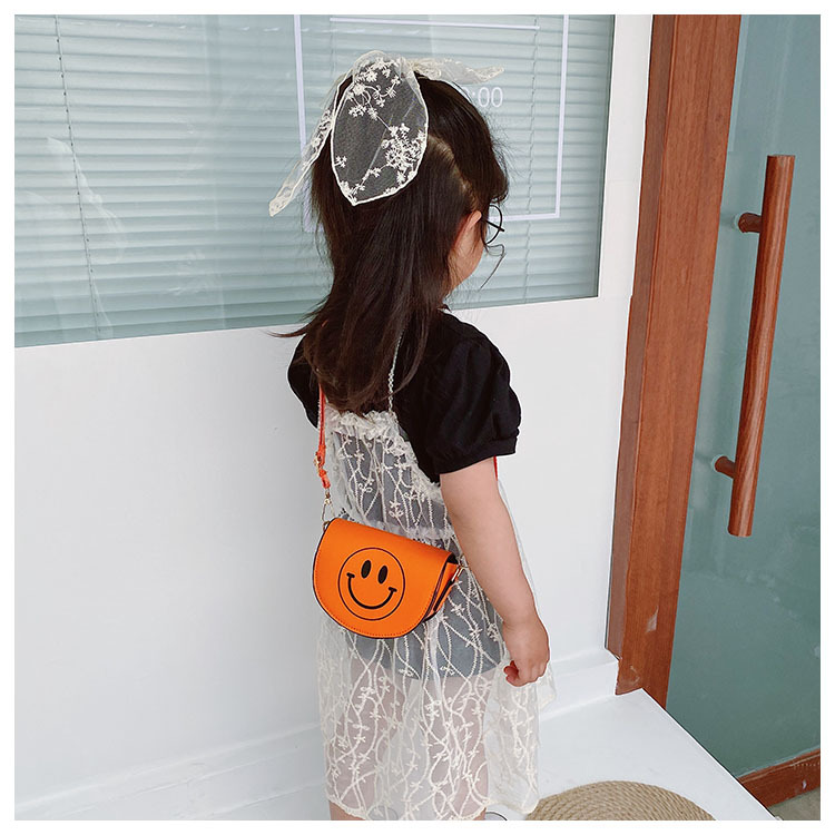Customized 2021 Summer New Children's Bags Candy Color Pu Shoulder Girls' Coin Purse Cute Smiley Face Crossbody Coin Purse