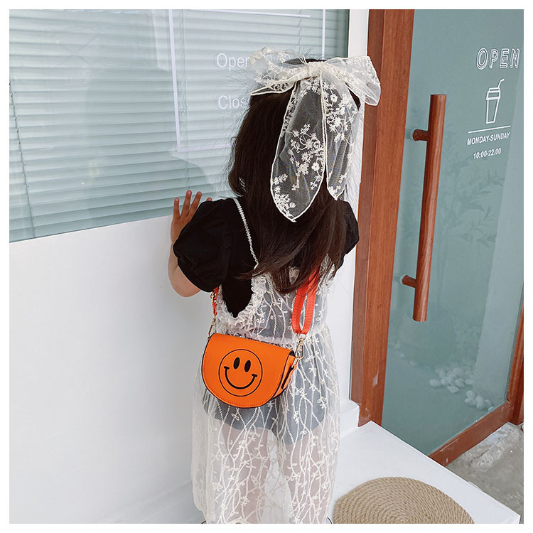 Customized 2021 Summer New Children's Bags Candy Color Pu Shoulder Girls' Coin Purse Cute Smiley Face Crossbody Coin Purse