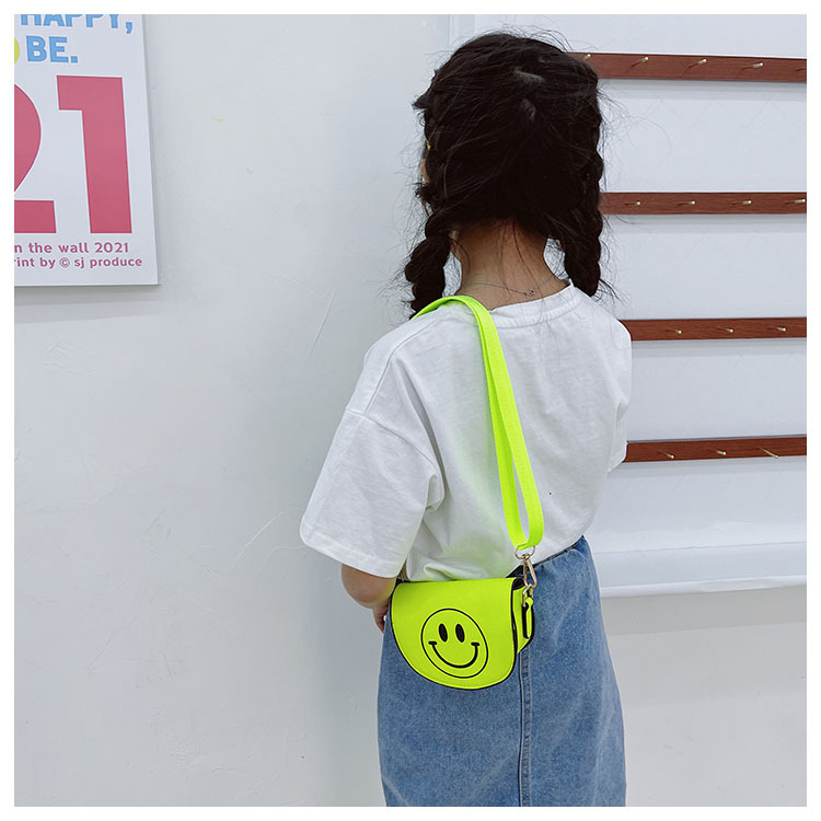 Customized 2021 Summer New Children's Bags Candy Color Pu Shoulder Girls' Coin Purse Cute Smiley Face Crossbody Coin Purse