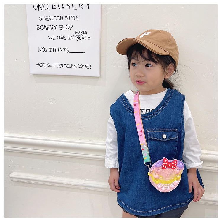 Korean Style Cute Cartoon Children's Silicone Bag Fashion Mickey Headwear Shoulder Bag Mini Baby Coin Purse Messenger Bag
