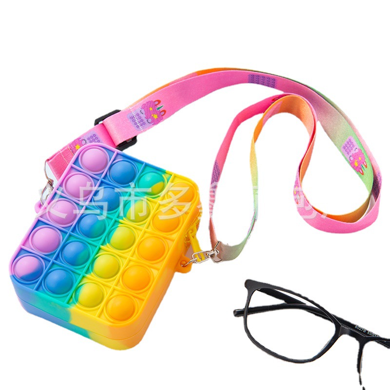 2021 New Rat Killer Pioneer Silicone Bag Decompression Bubble Messenger Bag Cute Mini Children Coin Purse Spot