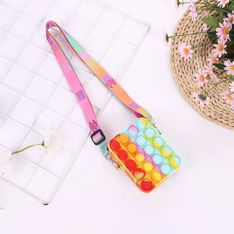 2021 New Rat Killer Pioneer Silicone Bag Decompression Bubble Messenger Bag Cute Mini Children Coin Purse Spot 2021 New Rat Killer Pioneer Silicone Bag Decompression Bubble Messenger Bag Cute Mini Children Coin Purse Spot