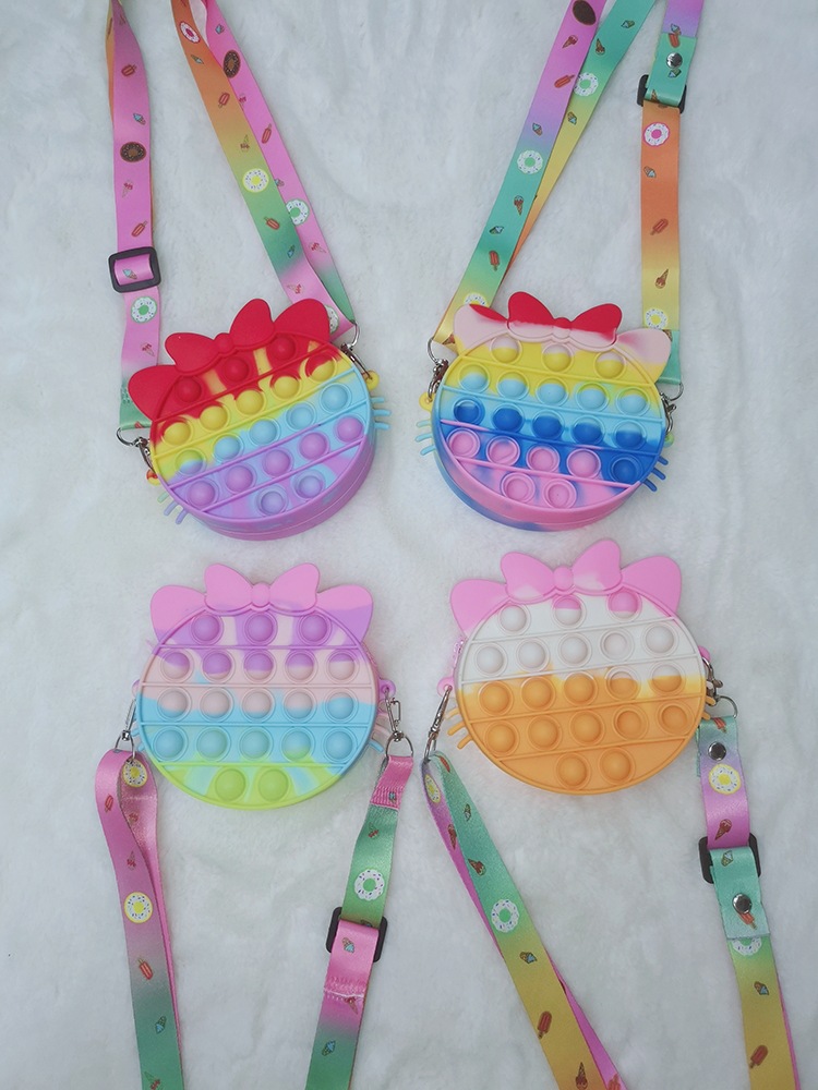 2021 New Rat Killer Pioneer Silicone Bag Decompression Bubble Messenger Bag Cute Mini Children Coin Purse Spot 2021 New Rat Killer Pioneer Silicone Bag Decompression Bubble Messenger Bag Cute Mini Children Coin Purse Spot