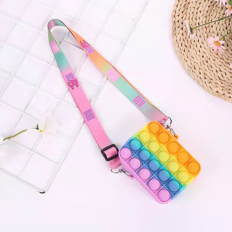 2021 New Rat Killer Pioneer Silicone Bag Decompression Bubble Messenger Bag Cute Mini Children Coin Purse Spot 2021 New Rat Killer Pioneer Silicone Bag Decompression Bubble Messenger Bag Cute Mini Children Coin Purse Spot