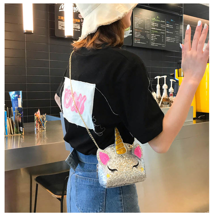Cute Girl Chain Crossbody Bag New Cartoon Unicorn Chain Women's Bag Shoulder Bag Laser Women's Cosmetic Bag