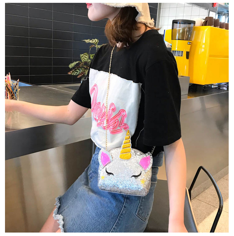 Cute Girl Chain Crossbody Bag New Cartoon Unicorn Chain Women's Bag Shoulder Bag Laser Women's Cosmetic Bag