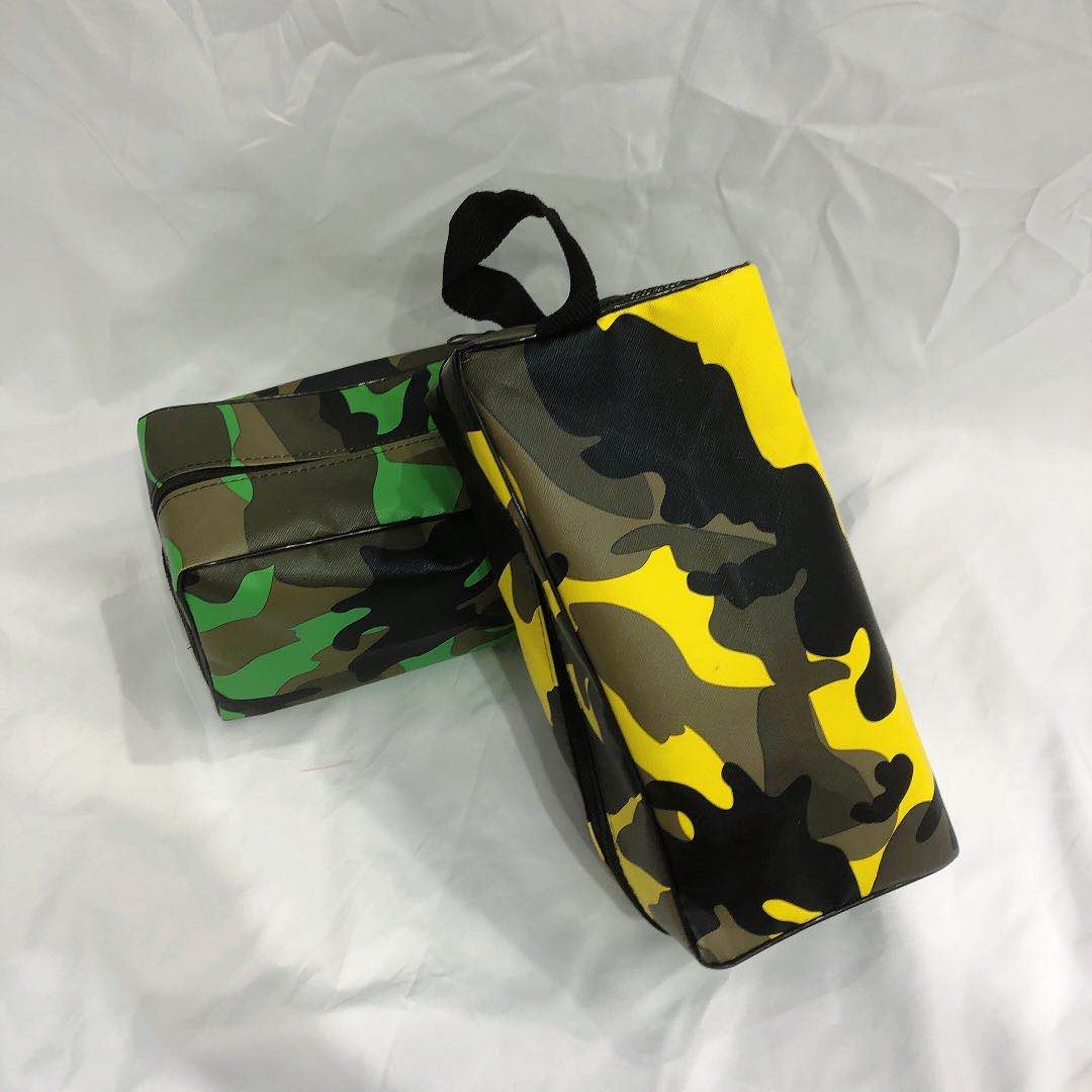 Manufacturer direct selling cosmetic bag handbag portable cosmetic storage bag wash gargle bag can also be customized