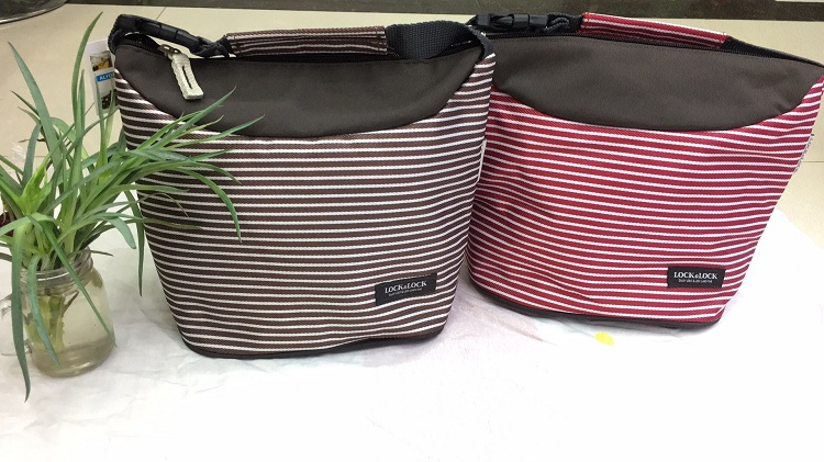 Fashionable stripe heat preservation bag lunch bag ice package insulate bag