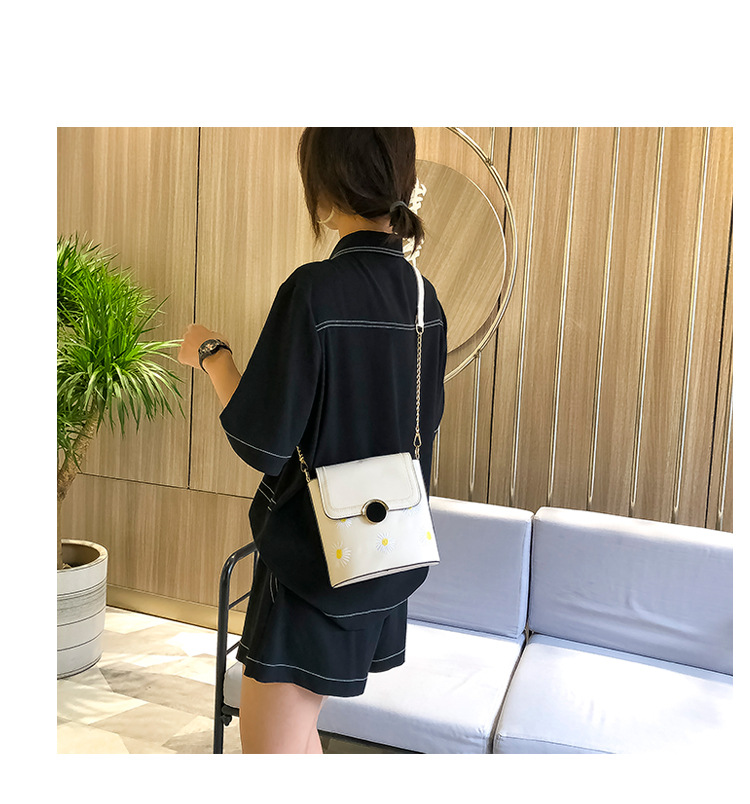 Factory Exclusive Supply New Korean Style Fashion Bucket Bag Internet Celebrity Women's Bag Fresh Sweet Shoulder Messenger Bag Wholesale Custom