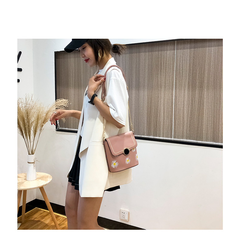 Factory Exclusive Supply New Korean Style Fashion Bucket Bag Internet Celebrity Women's Bag Fresh Sweet Shoulder Messenger Bag Wholesale Custom
