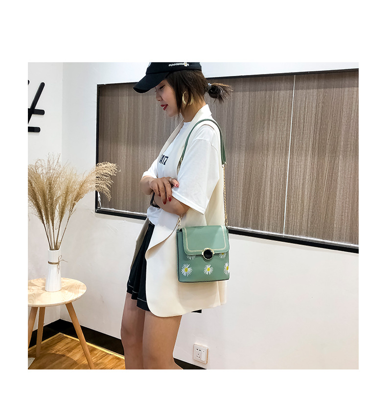 Factory Exclusive Supply New Korean Style Fashion Bucket Bag Internet Celebrity Women's Bag Fresh Sweet Shoulder Messenger Bag Wholesale Custom