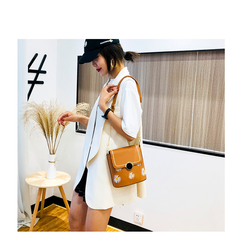 Factory Exclusive Supply New Korean Style Fashion Bucket Bag Internet Celebrity Women's Bag Fresh Sweet Shoulder Messenger Bag Wholesale Custom
